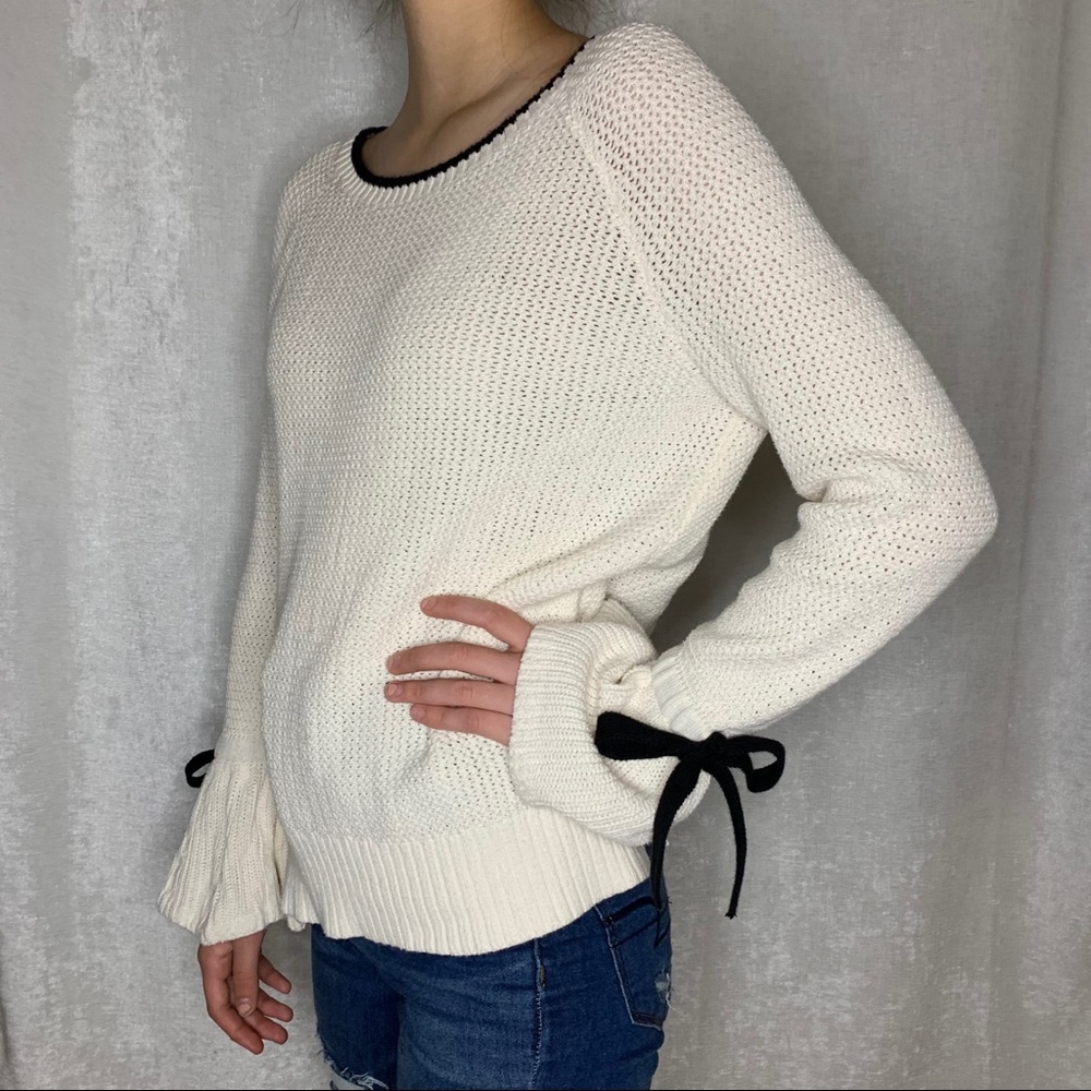 Loft Small Cream Knit Crewneck Sweater